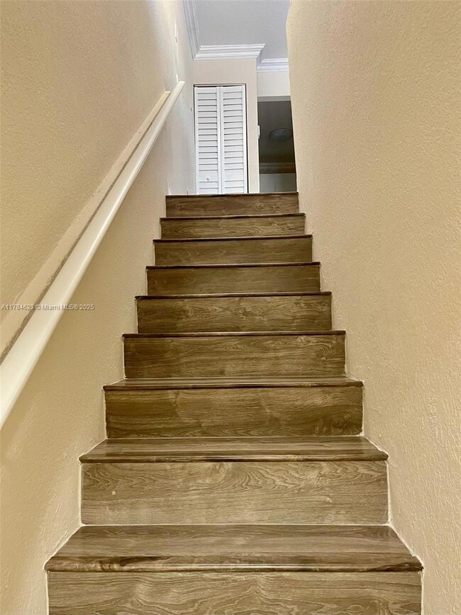 15270 SW 80th St unit 7, Miami, FL 33193 - photo 2