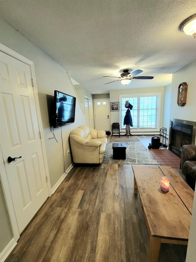 39 Woodland Green, Rochester, NH 03868 - photo 6