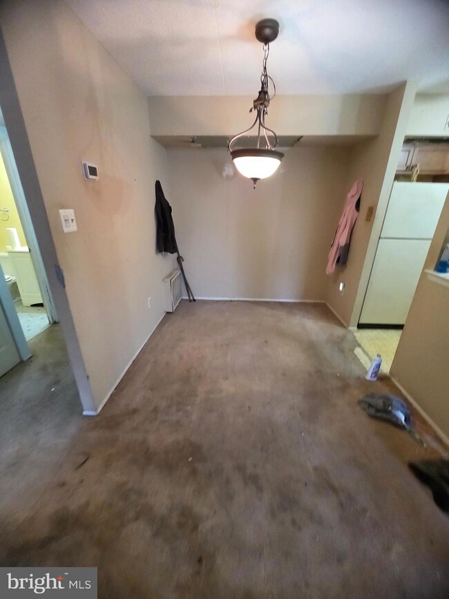 7202 Hilltop Dr unit 6, Brookhaven, PA 19015 - photo 5