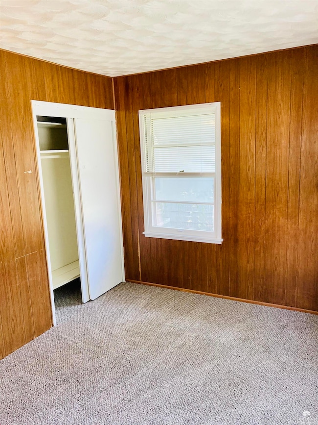 705 N Eisenhower Dr, Junction City, KS 66441 - photo 7