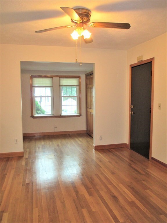 16 Weybosset St unit 1, North Weymouth, MA 02191 - photo 2