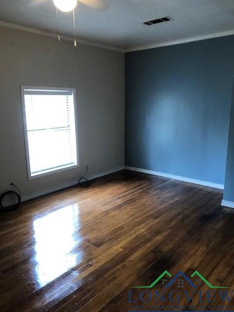 605 Macarthur Ave, Wake Village, TX 75501 - photo 4