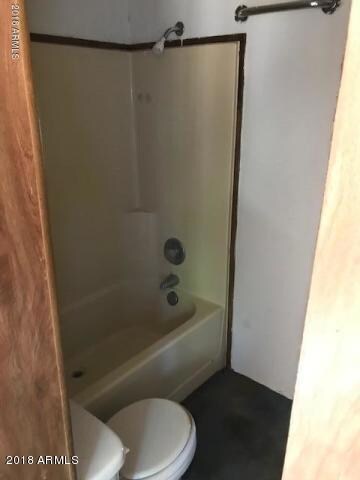 90th Bathroom