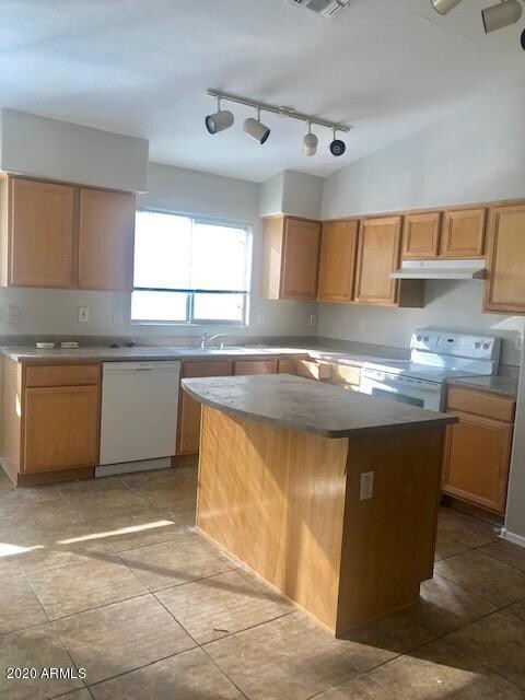 917 W Ivanhoe St, Chandler, AZ 85225 - photo 4