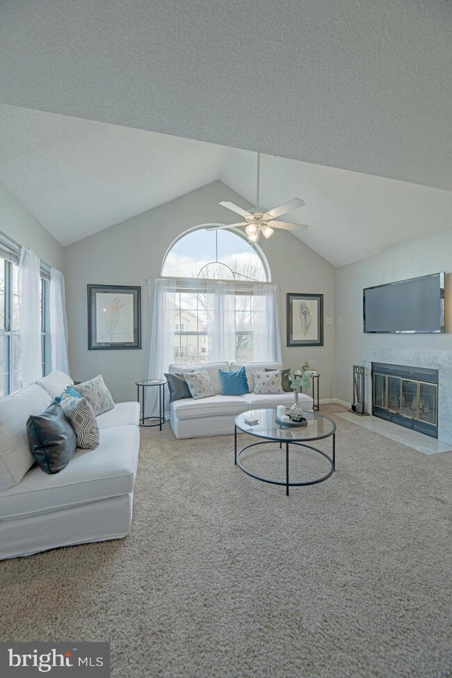 14226 Bowsprit Ln unit 607, Laurel, MD 20707 - photo 7