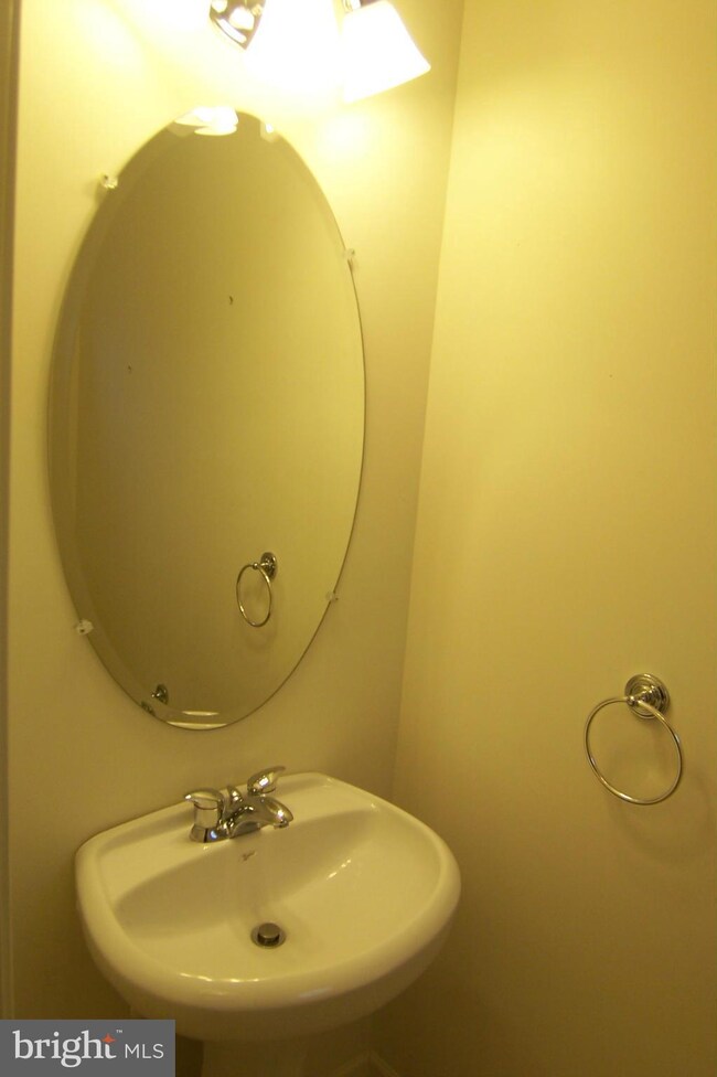 131 Heather Stone Way, Glen Burnie, MD 21061 - photo 7