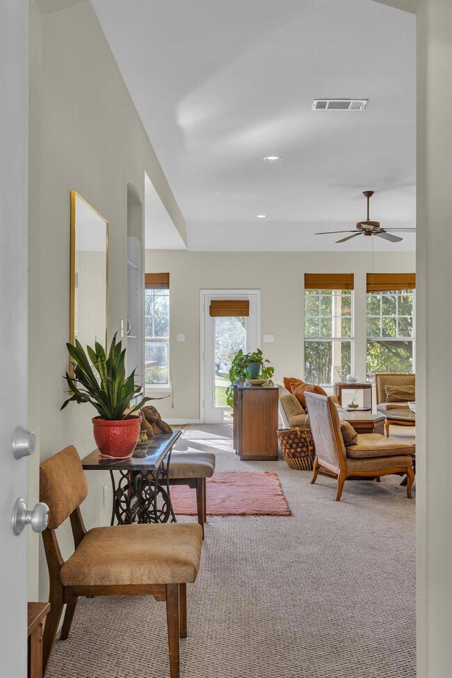 601 Elizabeth Place, Weatherford, TX 76086 - photo 5