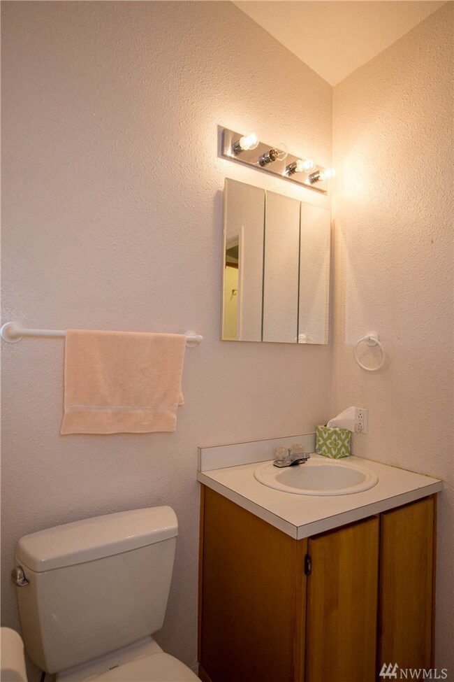 14818 122nd St E unit 30, Puyallup, WA 98374 - photo 3