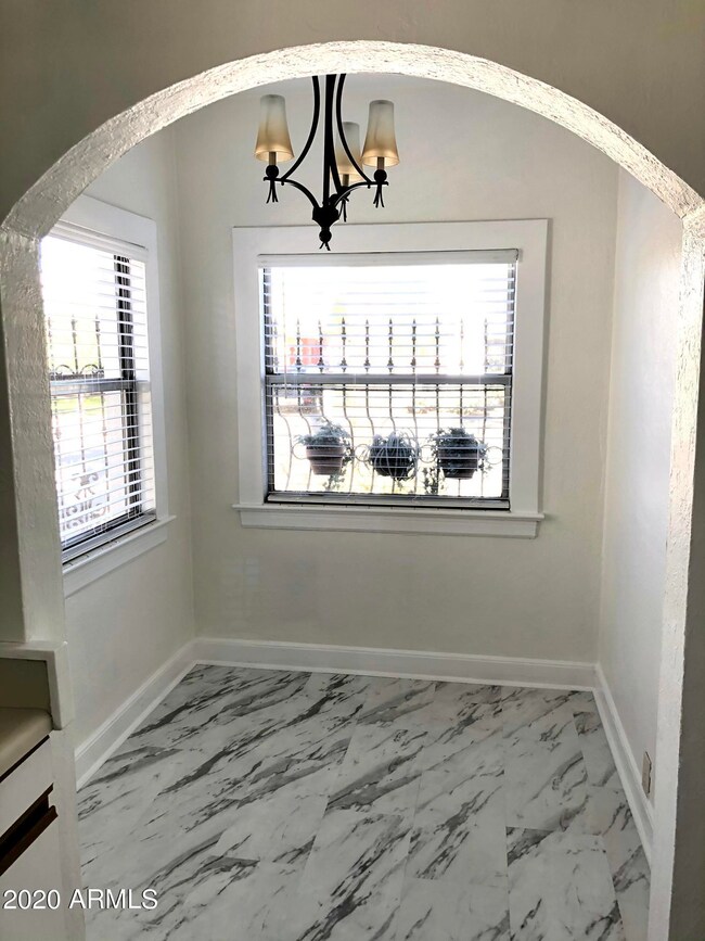 1139 E Palm Ln, Phoenix, AZ 85006 - photo 6