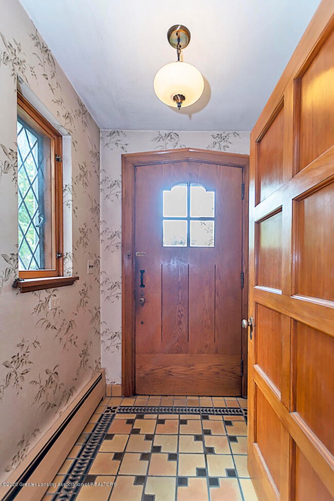 Entry Foyer