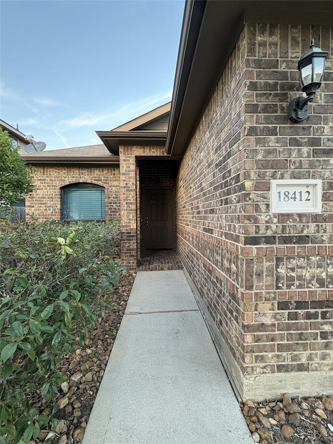 18412 Sunrise Oaks Ct, Montgomery, TX 77316 - photo 2