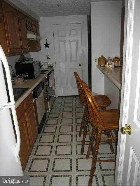 902 Cedar Crest Ct unit D, Edgewood, MD 21040 - photo 4