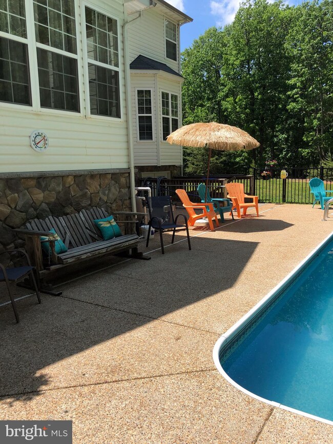 32177 Angus Ct, Locust Grove, VA 22508 - photo 7