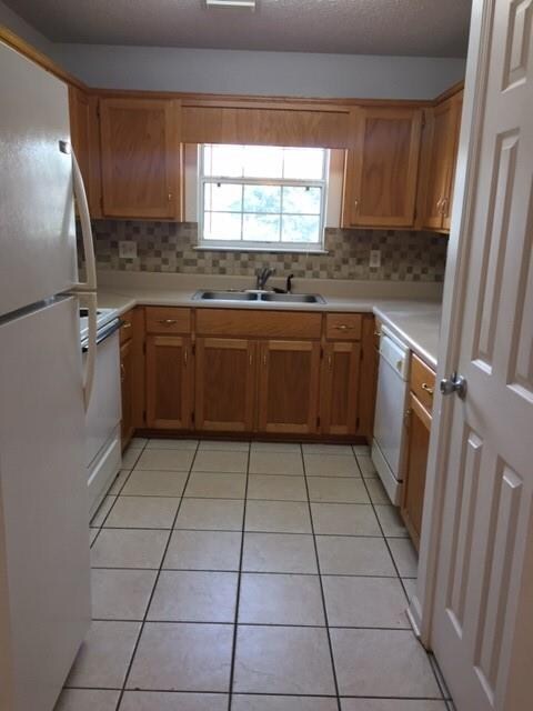 177 Drew Cir, Brunswick, GA 31525 - photo 3