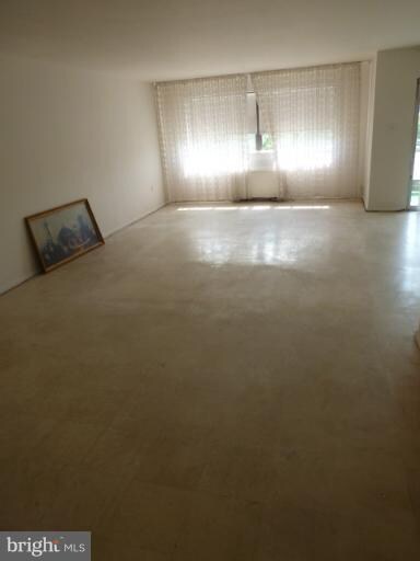 3737 Clarks Ln unit 406, Baltimore, MD 21215 - photo 7