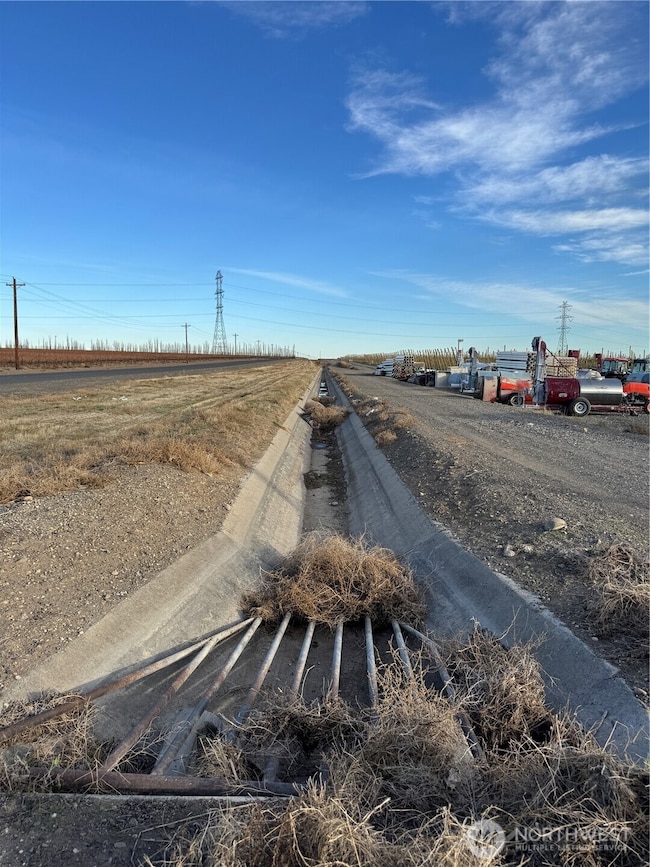 0 Nka Road 27 Sw & Road P SW unit NWM2459610, Mattawa, WA 99349 - photo 4