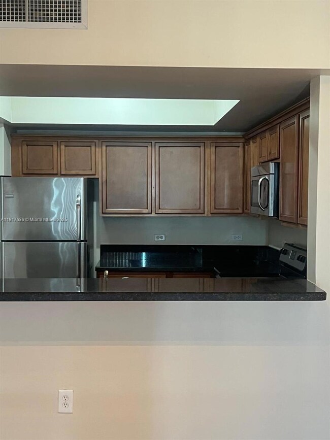 Hollywood Station unit 507, Hollywood, FL 33020 - photo 5