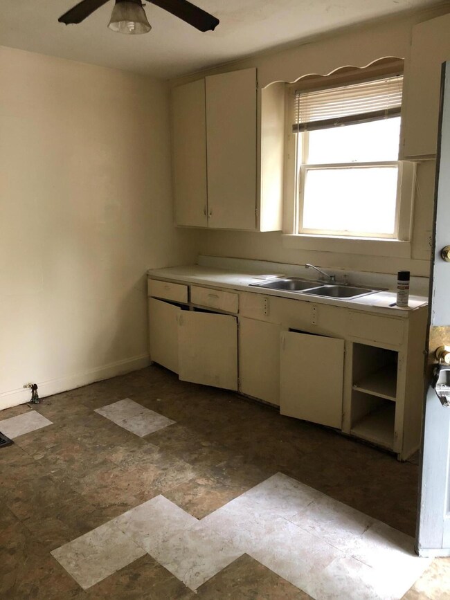 1183 lockbourne 1