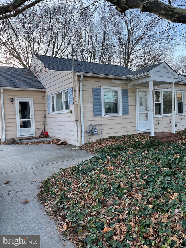 177 River Drive Ave, Pennsville, NJ 08070 - photo 2