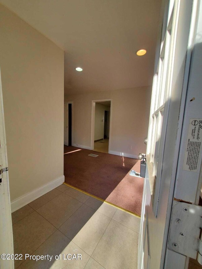30 W Chestnut St, Wilkes Barre, PA 18705 - photo 3