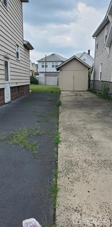 52 Thornall St, Edison, NJ 08837 - photo 3