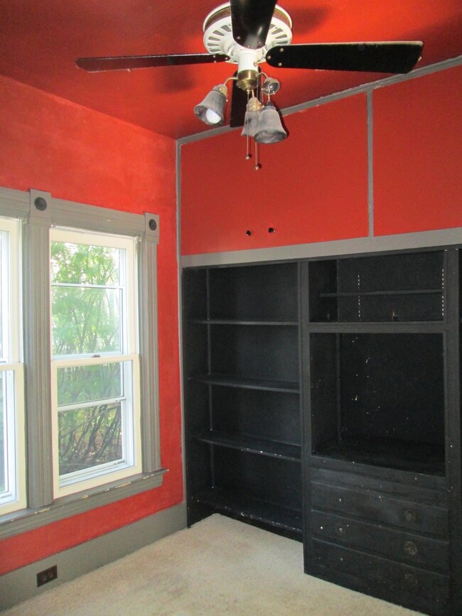 Den 2