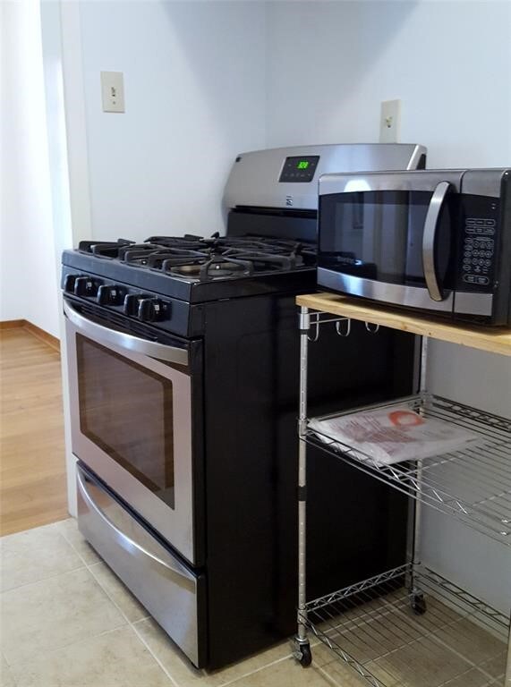 1604 Cherryhurst St unit B, Houston, TX 77006 - photo 5