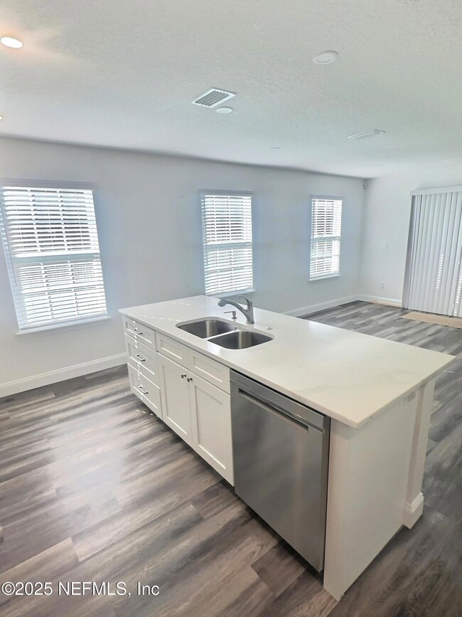 4849 Ramona Blvd, Jacksonville, FL 32205 - photo 7