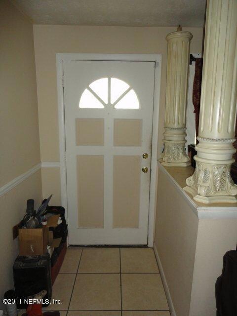 5258 Acoma Ave, Jacksonville, FL 32210 - photo 2