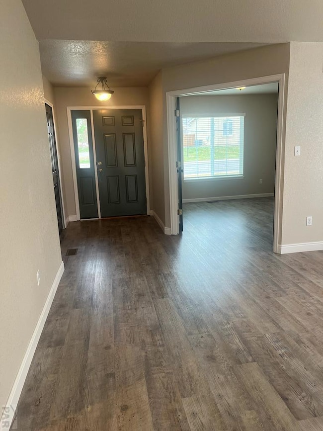 4315 Outlook Blvd unit B, Pueblo, CO 81008 - photo 4