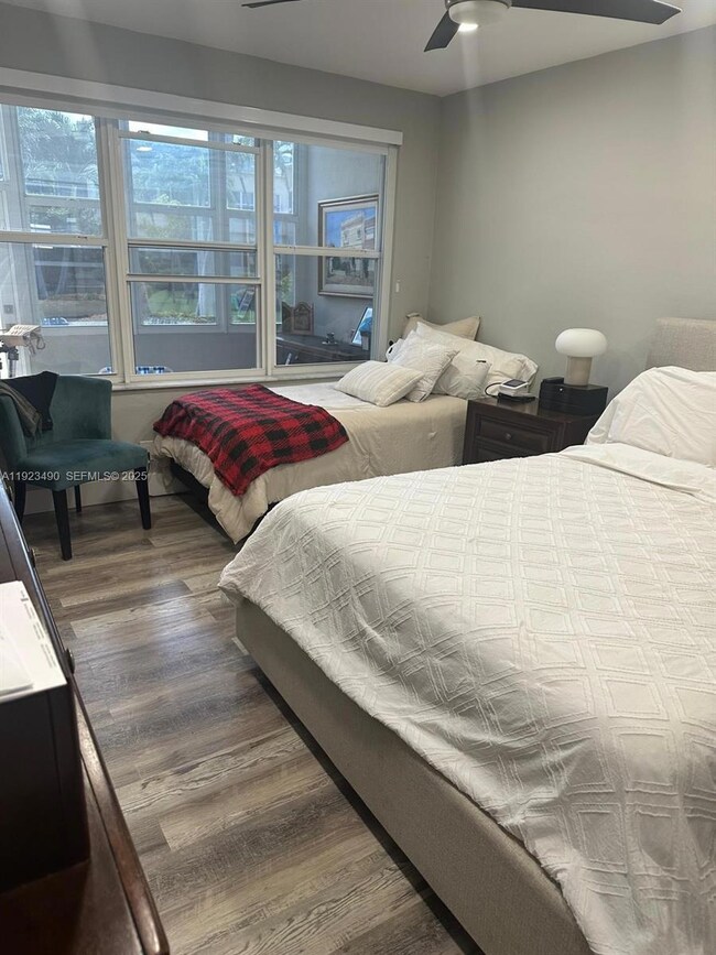 1350 Atlantic Shores Blvd unit 305, Hallandale Beach, FL 33009 - photo 4