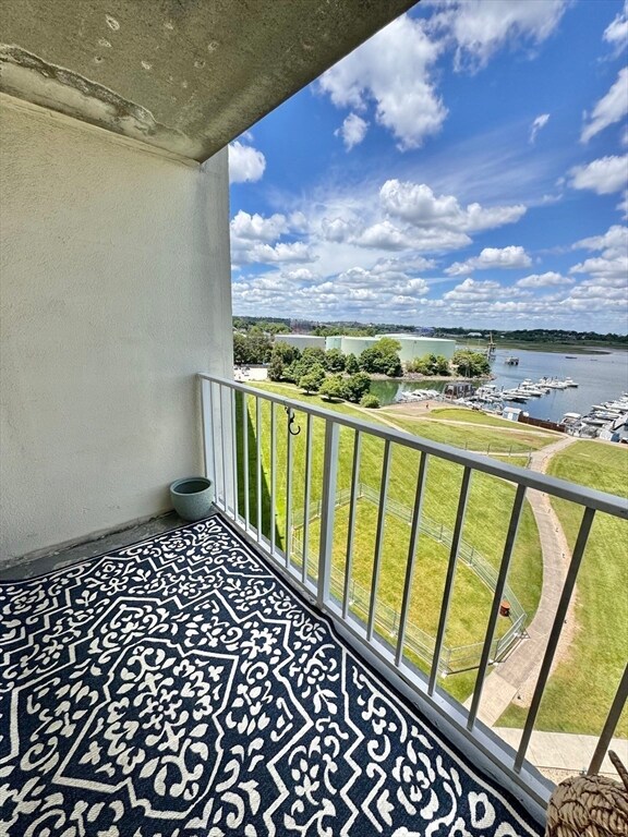Captain Cove's Condominiums unit 801, Quincy, MA 02169 - photo 3
