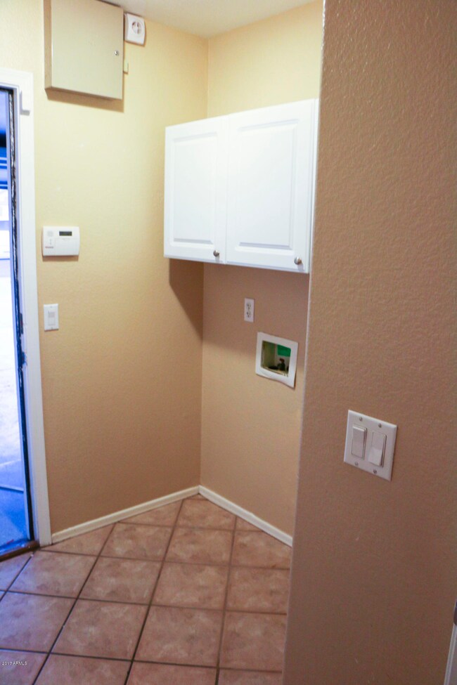 8551 W Sheridan - 10-23_2