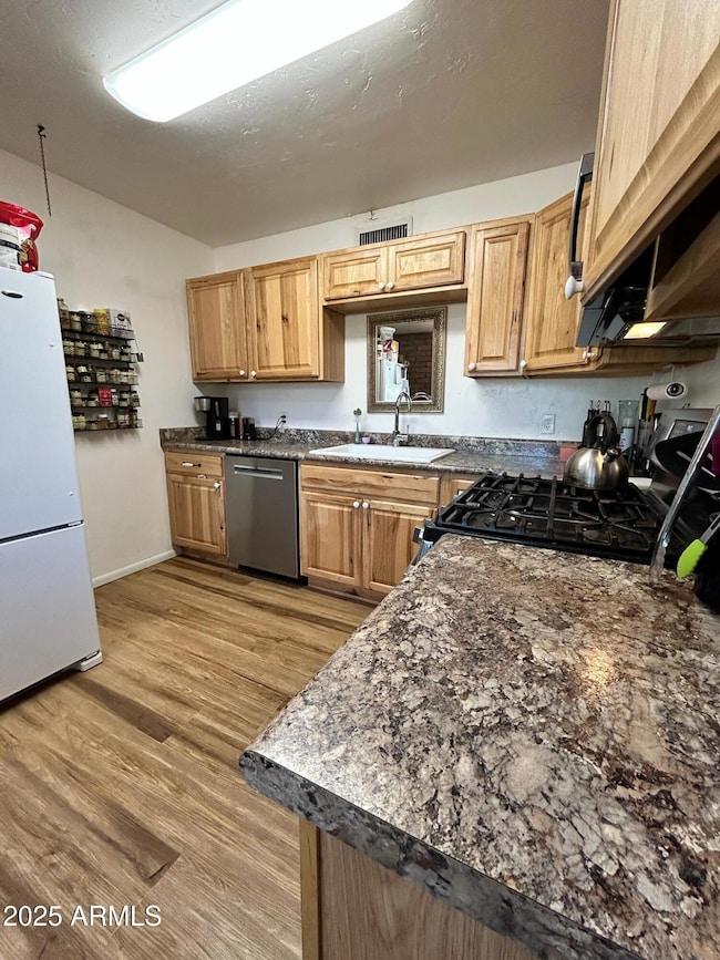 2283 E Chisholm Trail, Flagstaff, AZ 86001 - photo 2