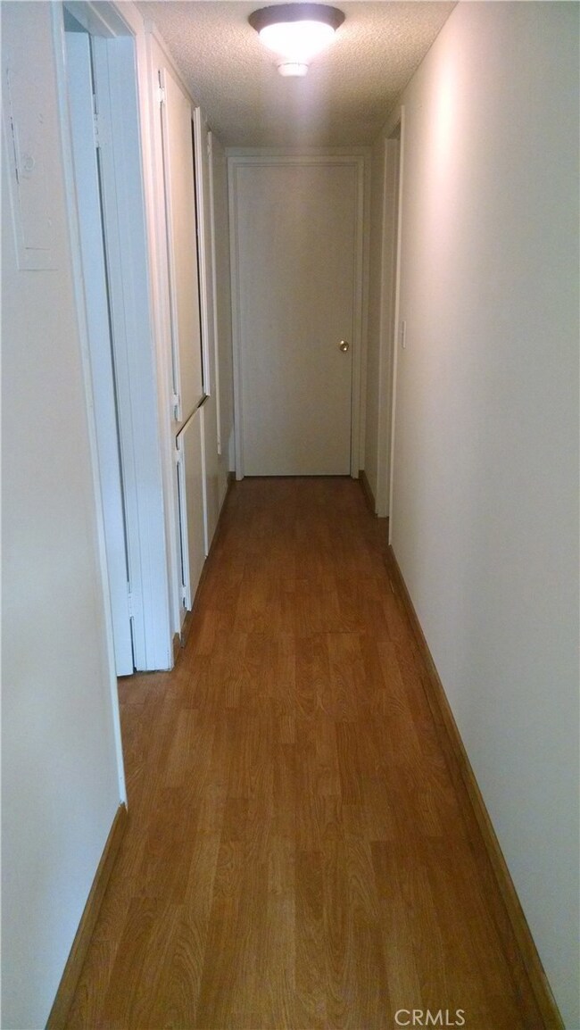 9900 Ramona St unit 5, Bellflower, CA 90706 - photo 5