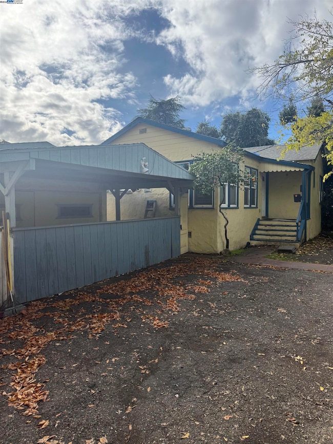 2054 Bonifacio St, Concord, CA 94520 - photo 5