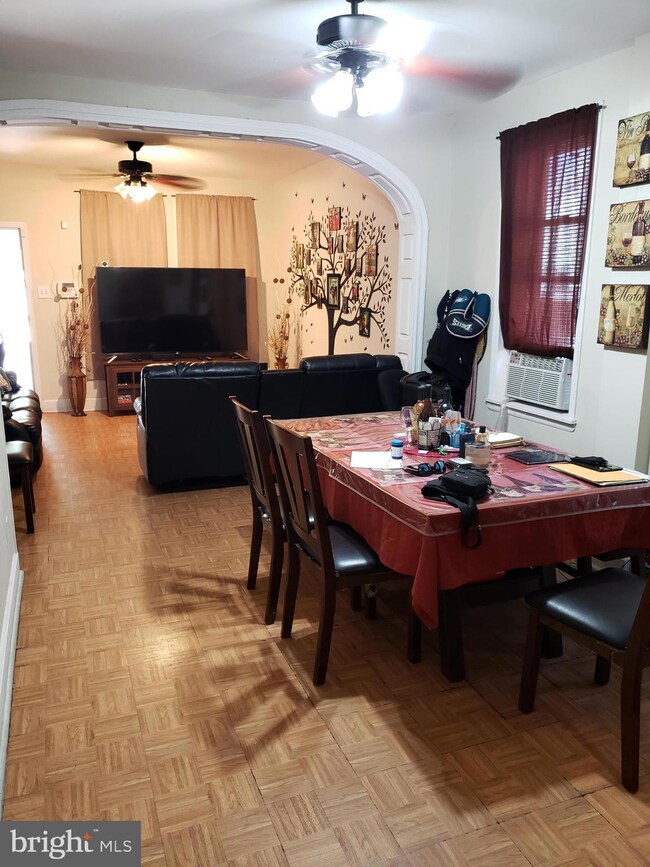 212 N 29th St, Camden, NJ 08105 - photo 3