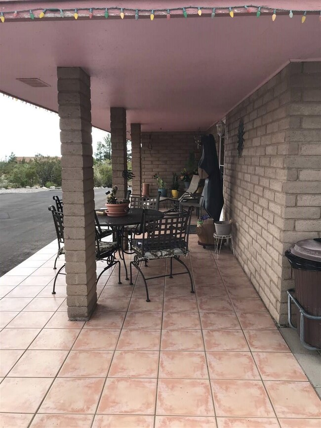 1901 Ocotillo Dr, Alamogordo, NM 88310 - photo 2