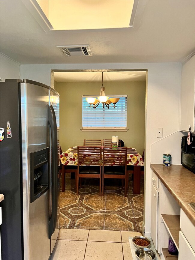 2206 Twinbrooke Dr, Houston, TX 77088 - photo 6