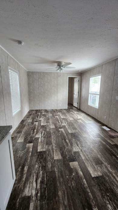 6216 Roger Ln unit 25, La Grange, IL 60525 - photo 2