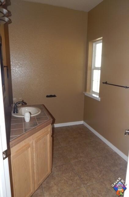 7288 Mojave Tropico Rd, Mojave, CA 93501 - photo 6