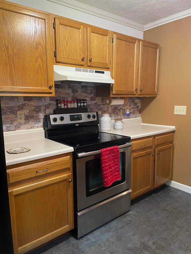 2075 Little Turtle Trail, Huntington, IN 46750 - photo 7