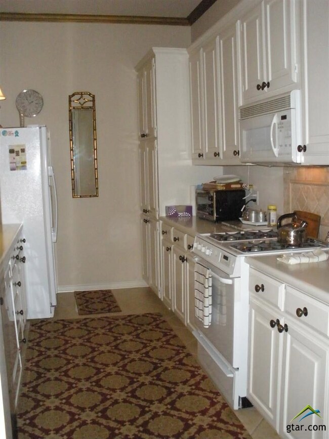 2245 2245 Homestead, Tyler, TX 75701 - photo 5