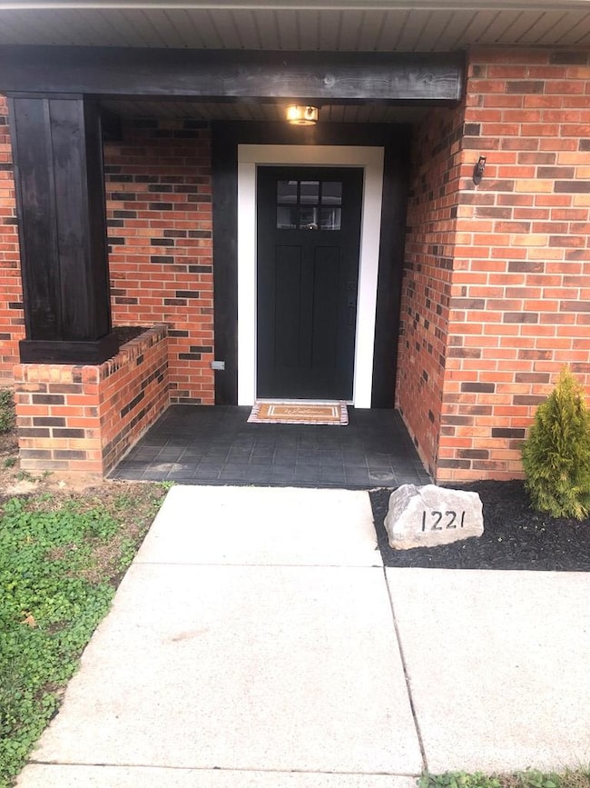 1221 Prospect Ave, Worthington, KY 41183 - photo 5