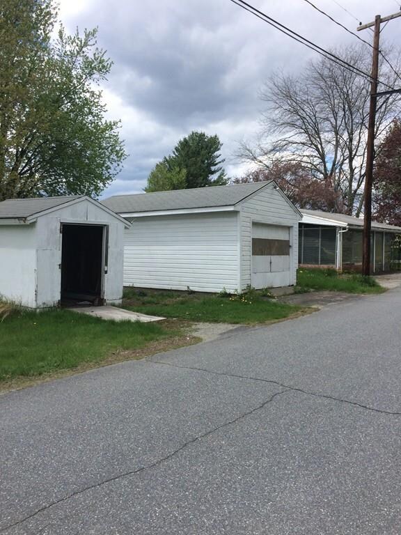 2 Oak St, Gill, MA 01354 - photo 5