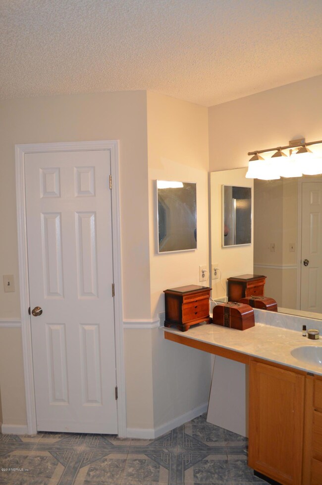 8182 Kilkelly Ln S, Jacksonville, FL 32244 - photo 7