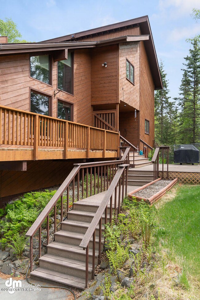 Exterior Front-ELK06347-SMALL