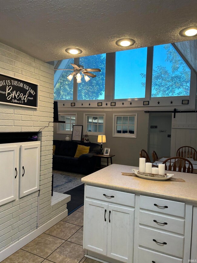 295 E Shore Dr, Geneva, IN 46740 - photo 6