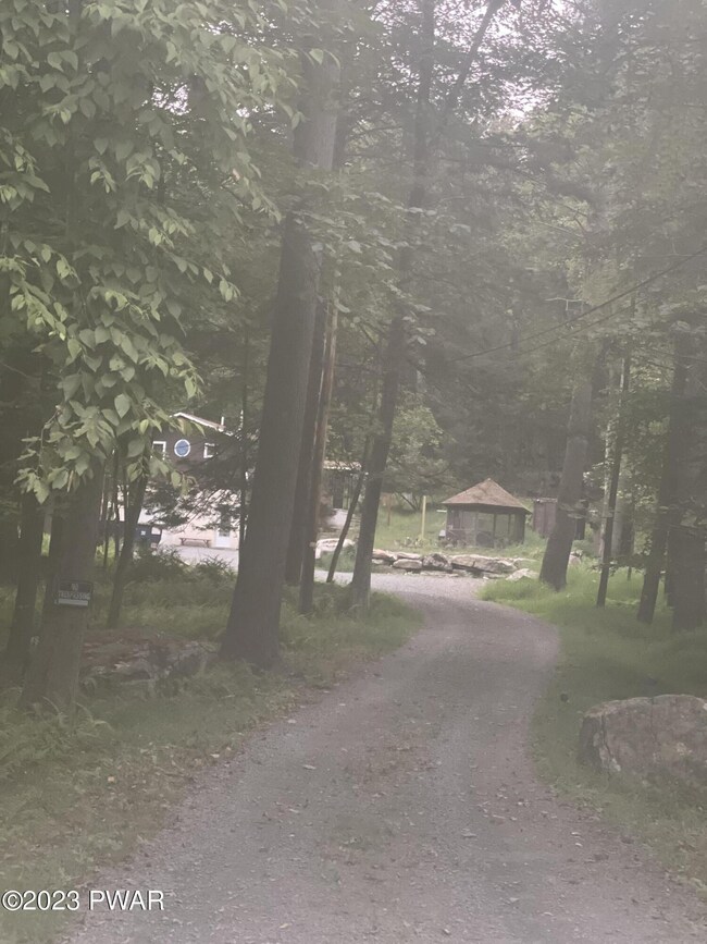 287 Towpath Rd, Hawley, PA 18428 - photo 3