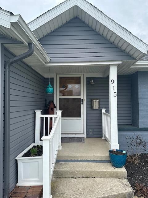 915 N Spruce St, Saint Marys, OH 45885 - photo 3